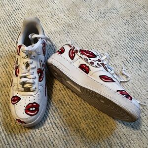 Kiss lip Air Force 1s Size 10 Women